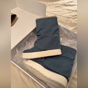 GUESS GUINNA3  Med blue Stylish Blue wedge Boots